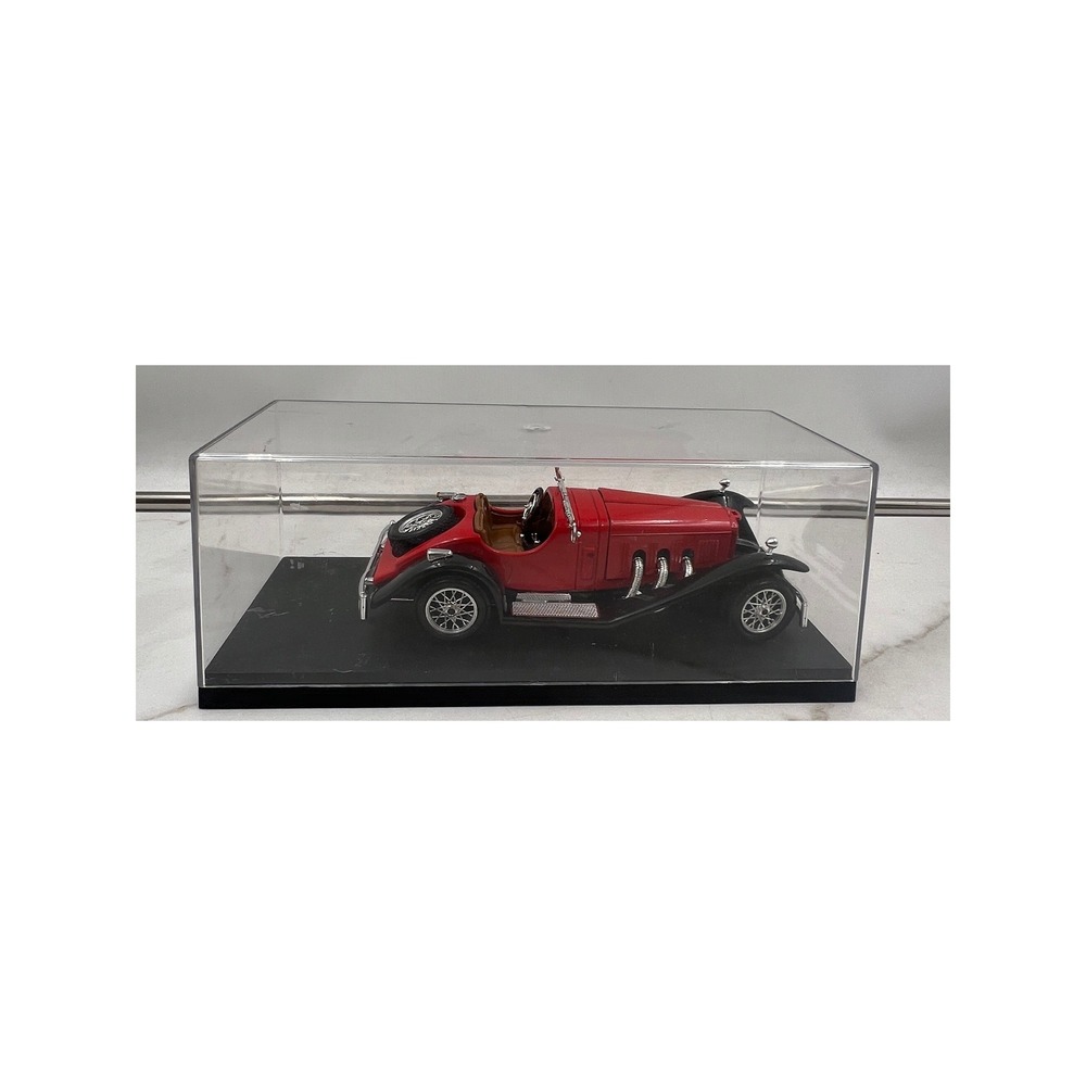 Burago Mercedes Benz SSK 1/24 Diecast Model Car Red Made in Italy with Case